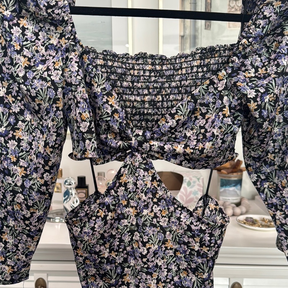 Floral Mini Dress - Picture 2 of 7